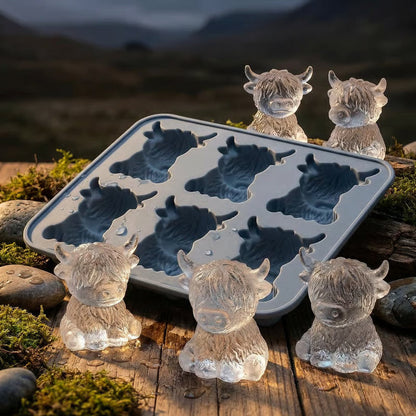 Highland Cow Ice Cube Mold - Adorable 3D Silicone Tray for Drinks & Parties