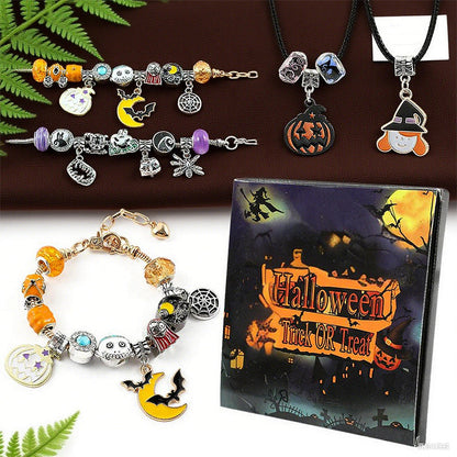 🎃👻Halloween Treasures Charm Bracelet🎁